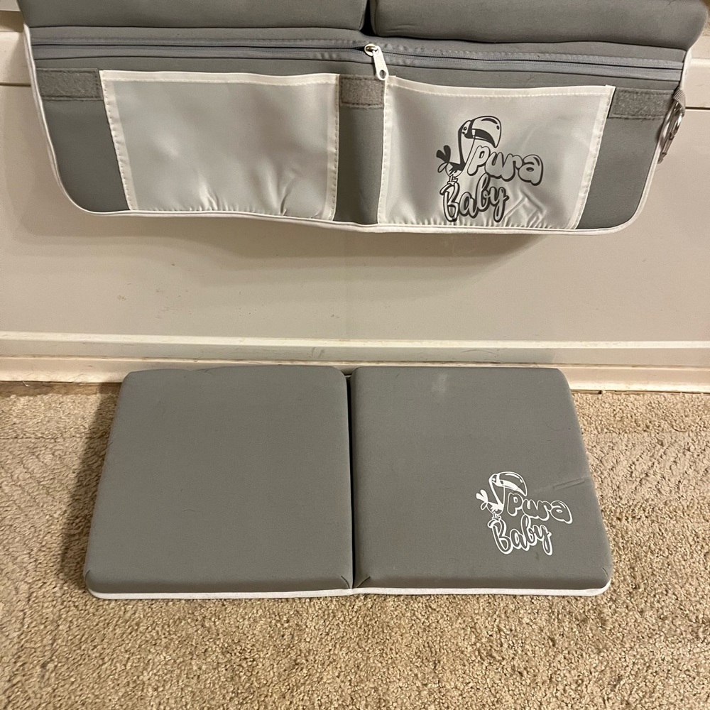 Gray bathtub kneeler with pads and toy organizer